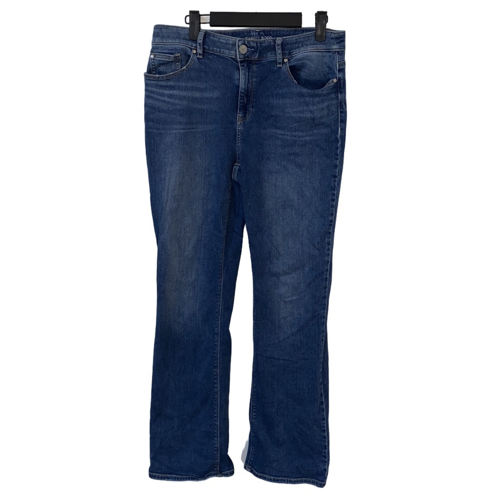 Women's Chico's Platinum Barely Boot Blue Jeans Size 0.5R